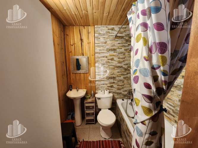 PARCELA CON CASA LONGAVÍ