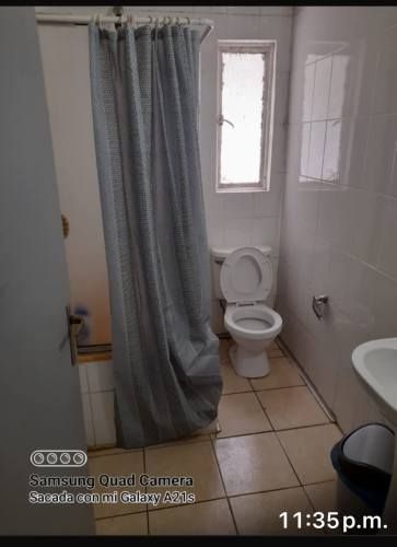 Arriendo piezas a estudiares o trabajador JOVEN.