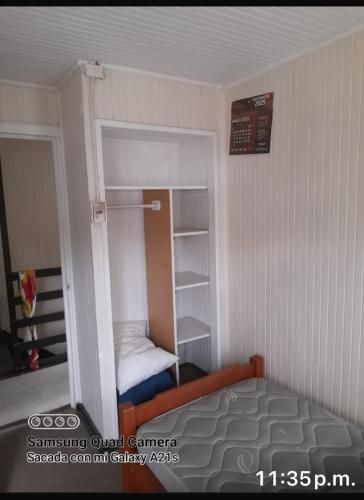 Arriendo piezas a estudiares o trabajador JOVEN.