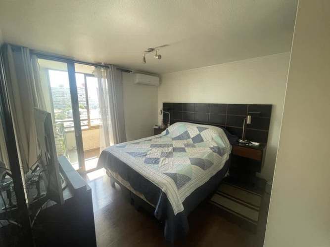 Vista Despejada Nor Oriente/Dos Estacionamientos