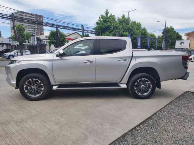 Mitsubishi L200 2023 New L-200 Dakar 2.4 Crs  At 4x4 Td E5