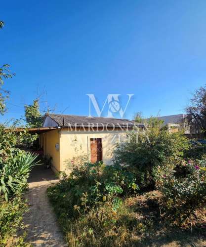 Casa Oportunidad Comercial. Terreno 1.468 m2  (133530)