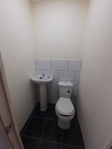 COMODO LOCAL COMERCIAL EN ARRIEDO (133543)