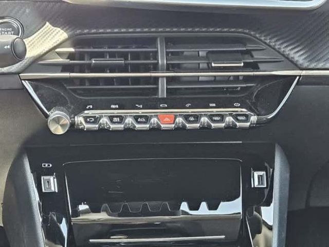 Peugeot 2008 Allure Bluehdi 130 At 2022