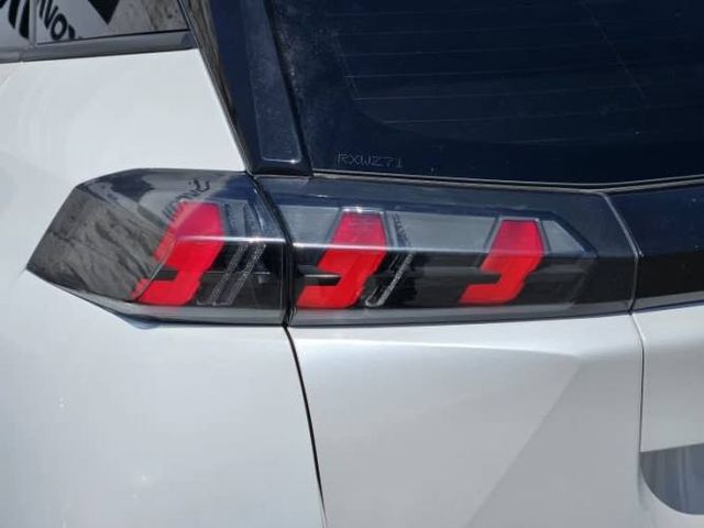 Peugeot 2008 Allure Bluehdi 130 At 2022