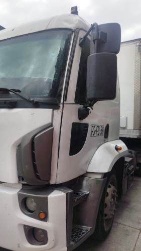 Tracto Camion Ford Cargo 1933 - Año 2013