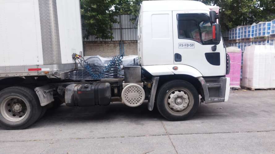 Tracto Camion Ford Cargo 1933 - Año 2013