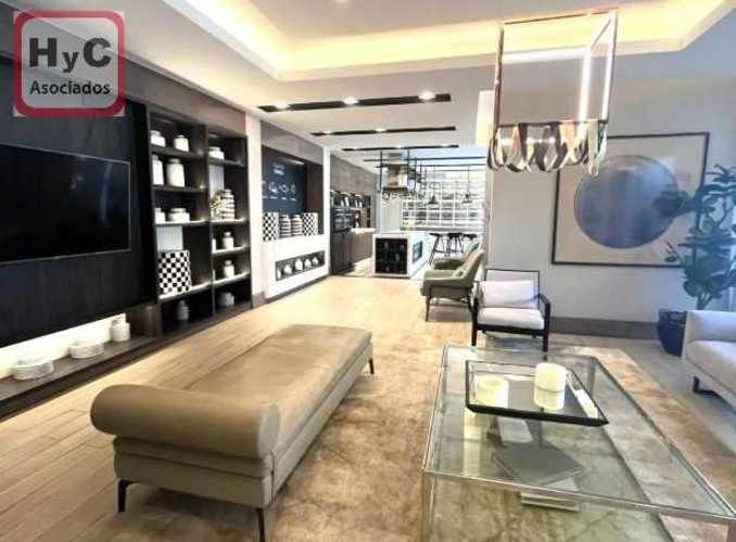 Ubicado en el piso 5