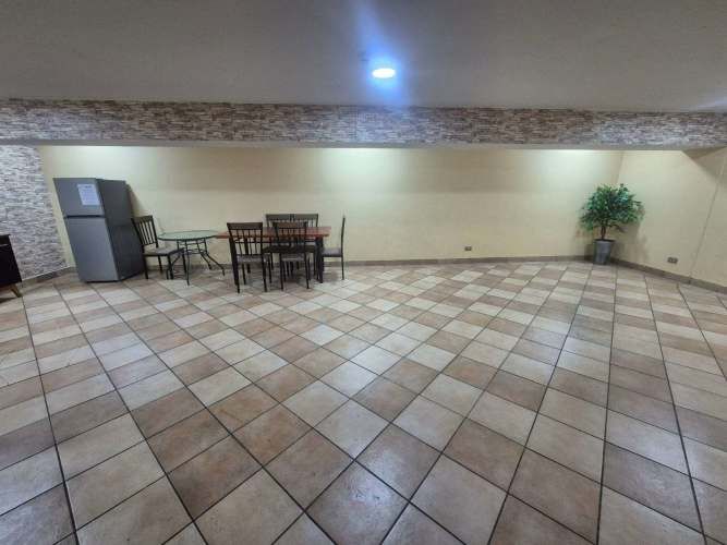 Departamento con vida de resort y gran ubicación, incluye estacionamiento y bodega