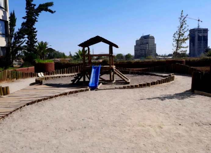 Departamento con vida de resort y gran ubicación, incluye estacionamiento y bodega