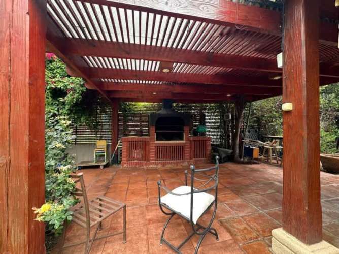 CASA EN PIEDRA ROJA, REAL OPORTUNIDAD