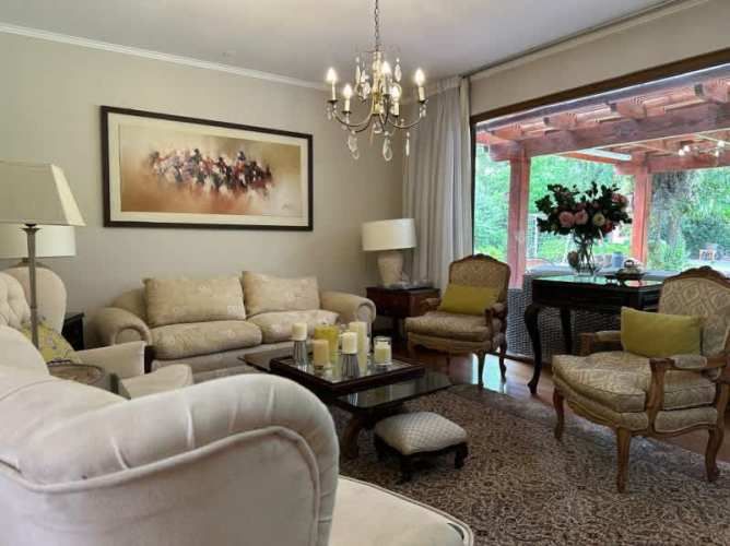 CASA EN PIEDRA ROJA, REAL OPORTUNIDAD