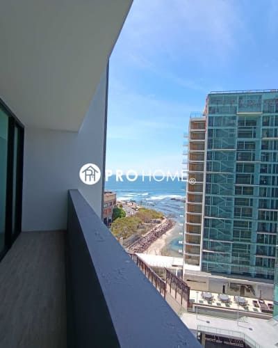 Arrienda Rápido: Depto 1D en Edificio &quot;Todo en Uno&quot; (Mall + Rooftop)