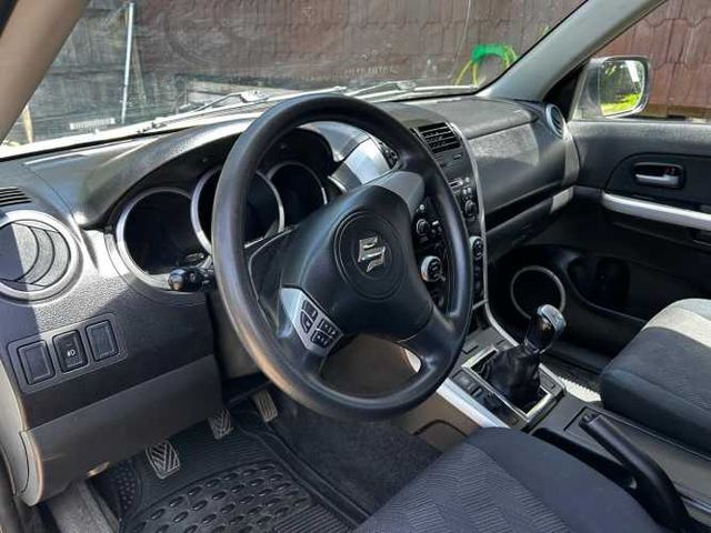 Suzuki Grand Nomade 2015 – Impecable, Poco Uso y Listo Para Entregar