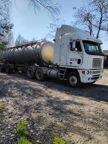 Camion Freightliner Argosy año 2004