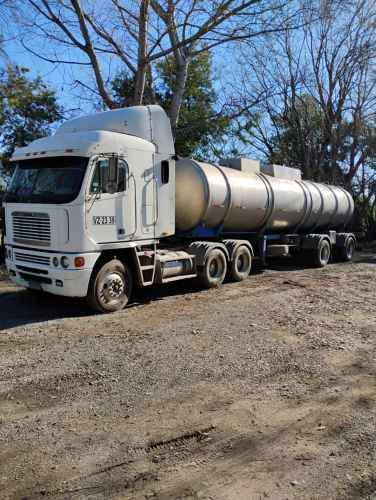 Camion Freightliner Argosy año 2004