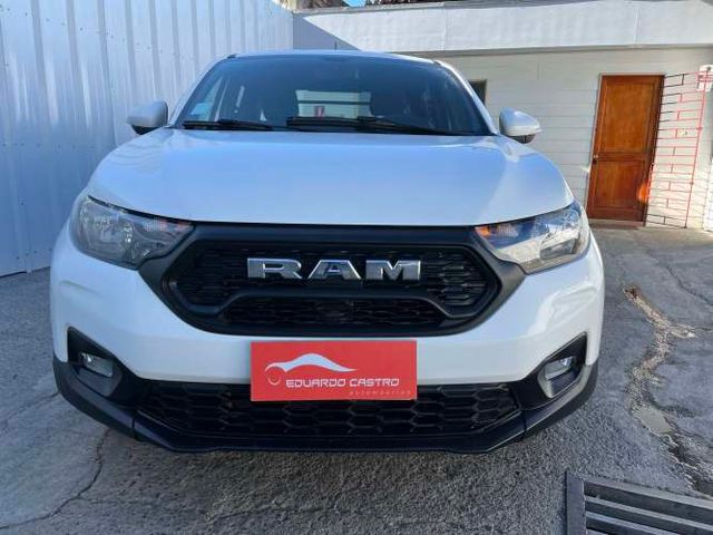 RAM 700 1.4 BIGHORM DC AÑO 2023