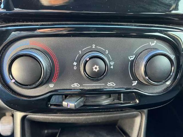 RAM 700 1.4 BIGHORM DC AÑO 2023