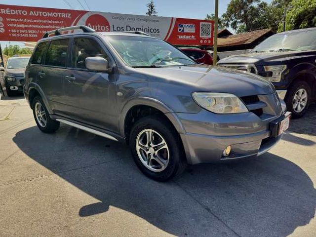 MITSUBISHI OUTLANDER K2 GL2.4 AUT FULL LLANTAS AIRE AIRBAG CARPLAY 2007