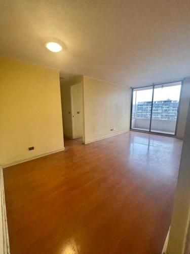 METRO TOESCA / CALLE VERGARA  (133604)