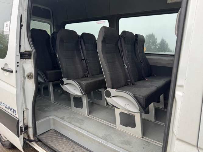 SE VENDE MINIBUS MERCEDES BENZ CD