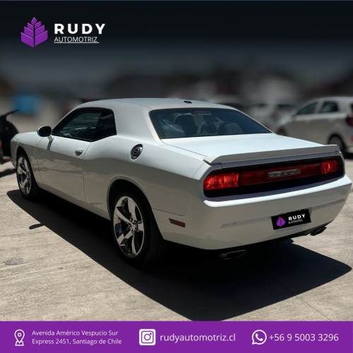 DODGE CHALLENGER 2013