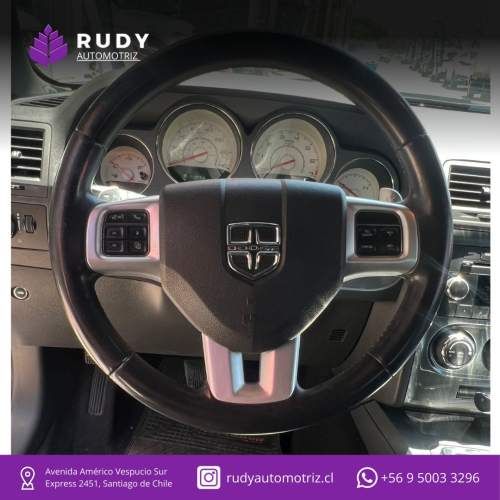 DODGE CHALLENGER 2013