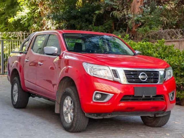 Nissan Np300 Xe 2.3 2018