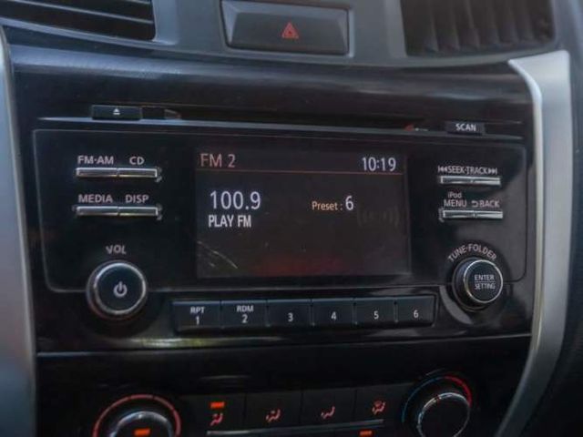 Nissan Np300 Xe 2.3 2018