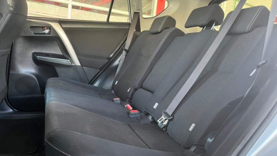 Toyota RAV4 2.5 (2017)