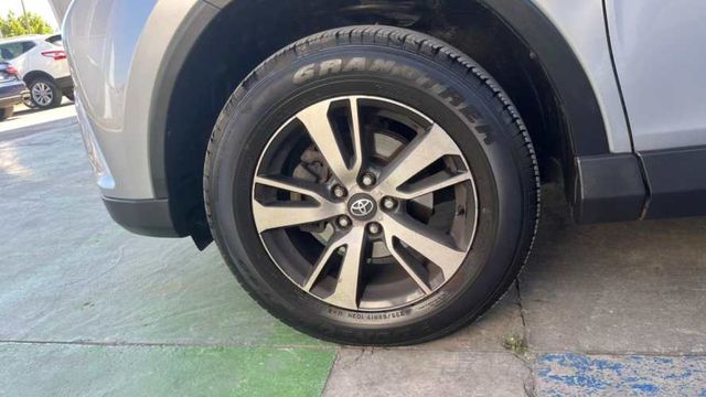 Toyota RAV4 2.5 (2017)