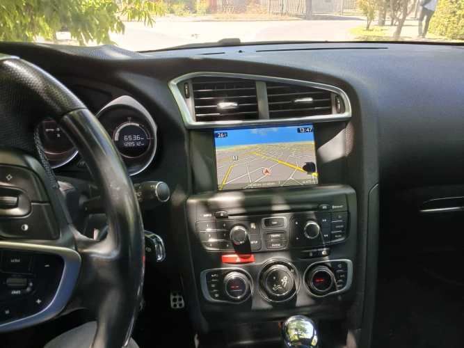 Vendo Citroën DS4 año 2014.