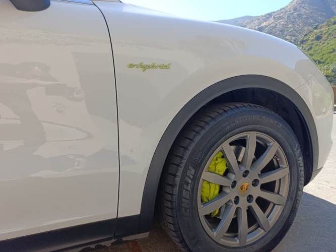 PORSCHE CAYENNE 2020