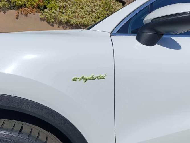 PORSCHE CAYENNE 2020