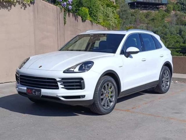 PORSCHE CAYENNE 2020