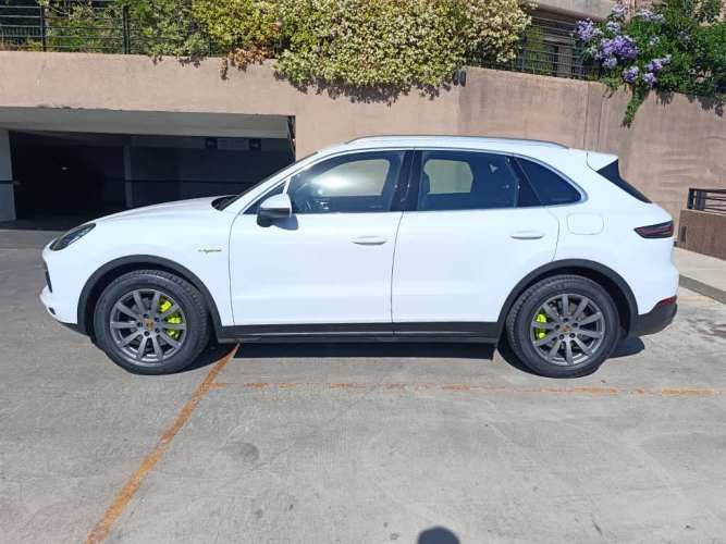 PORSCHE CAYENNE 2020