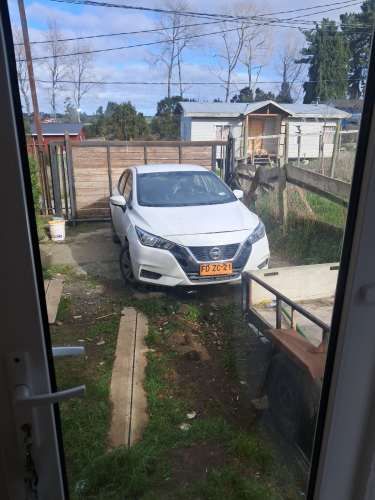 Se vende Taxi Ejecutivo Versa 2020