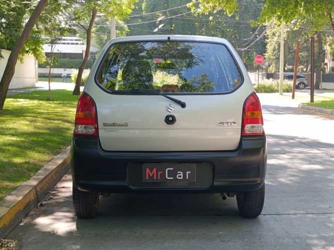 SUZUKI ALTO 2011