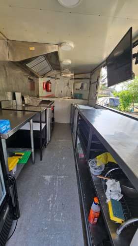 2020 ONE FOODTRUCK 4.7 x 2