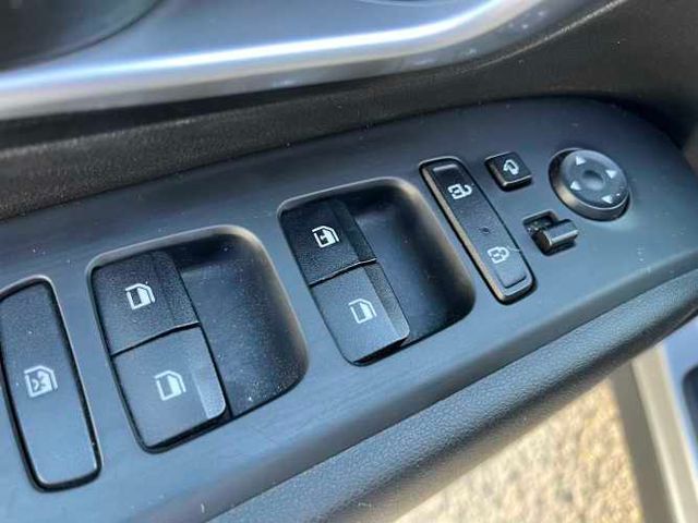 HYUNDAI TUCSON 1.6T AUT AÑO 2022