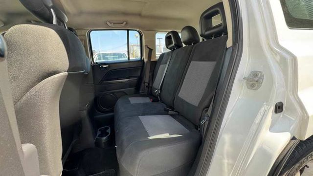 Jeep Patriot 4x4 2.4 automatico (2015)