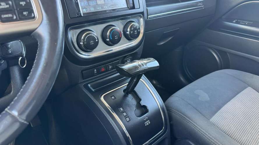 Jeep Patriot 4x4 2.4 automatico (2015)