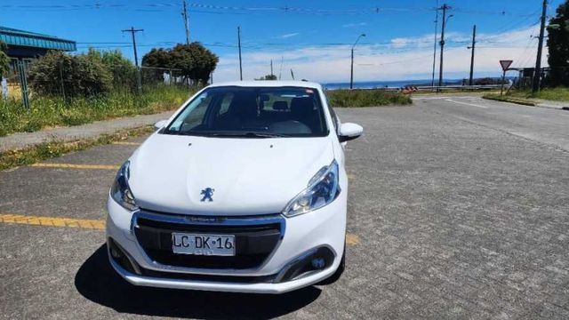 Peugeot 208 2019