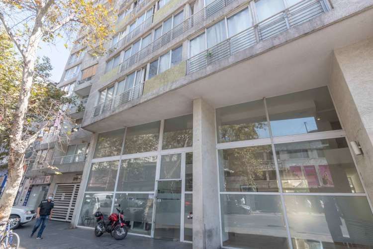 San Diego 255 [63-1]