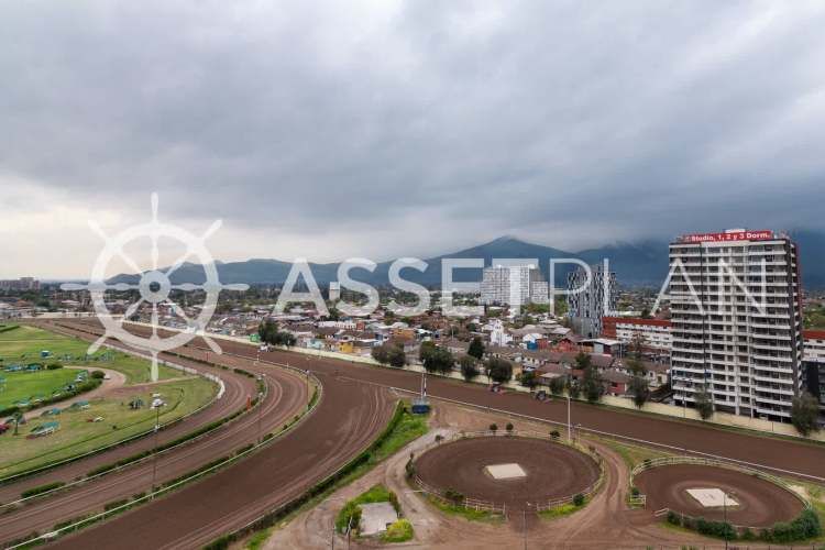 Hipódromo Chile 1673 [450-1]