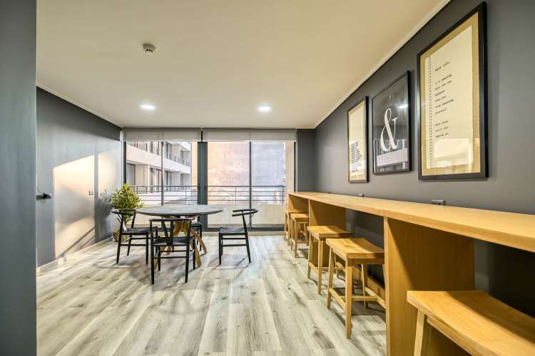 Plaza Conde del Maul [1345-1]