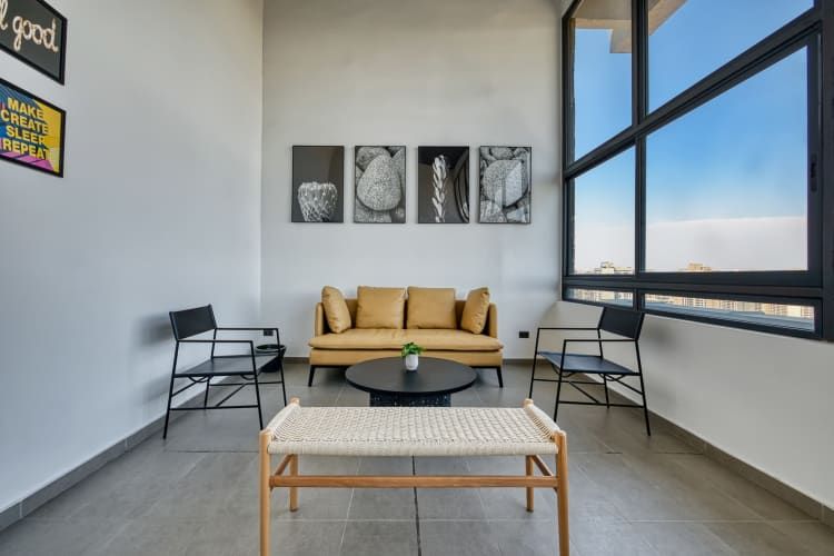 Plaza Conde del Maul [1345-1]