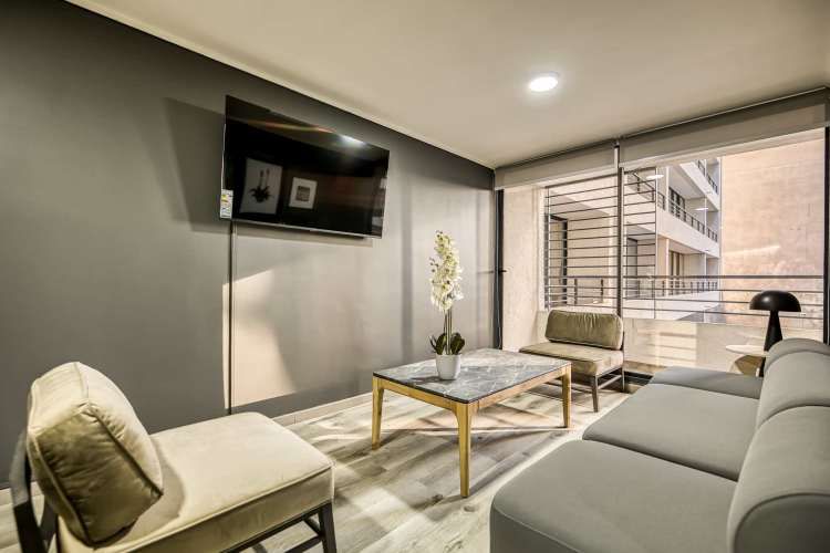 Plaza Conde del Maul [1345-1]