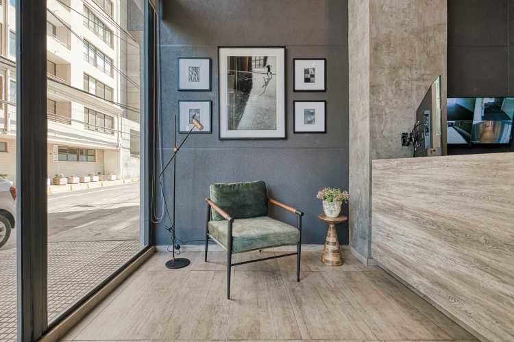 Plaza Conde del Maul [1345-1]