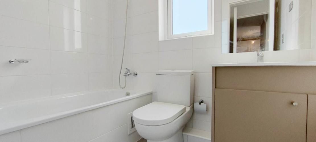 Lago Pirihueico 6502 (1 Est /1 Bod) [589-4]